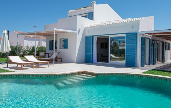 Menorca en versión premium: vacaciones privadas donde el lujo se siente sencillo